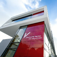 Moderne Fassade an der Universität Vechta