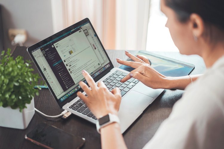 Hochschulische Anerkennung (telework/Pixabay)