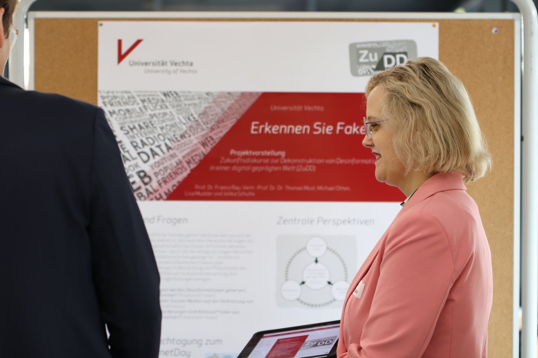 Bericht: Interessante Gespräche auf dem Schulmedientag 2022