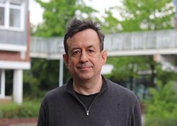 Portrait eines Mitarbeiters