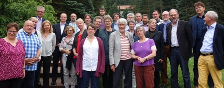 Die Teilnehmerinnen und Teilnehmer des 21. Dorfsymposiums (Foto: Bombeck)