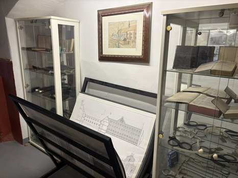 Geschichtskeller JVA: historische Anstaltspläne (Foto: M. Hölzen)