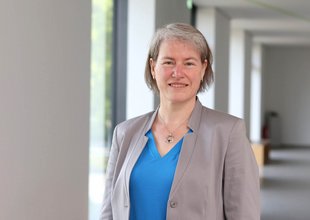 Foto Prof. Dr Verena Pietzner