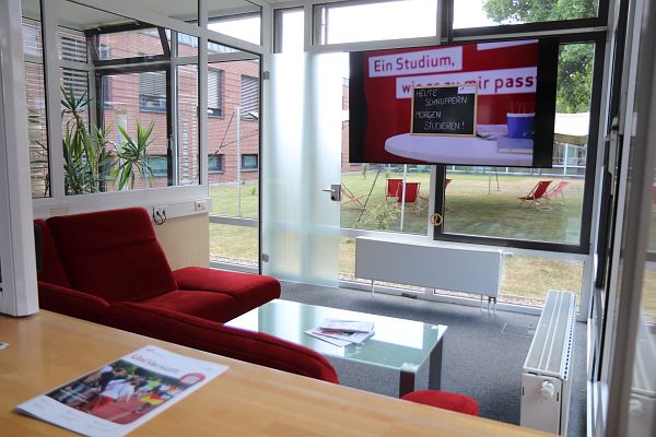 E07a (Lounge)
