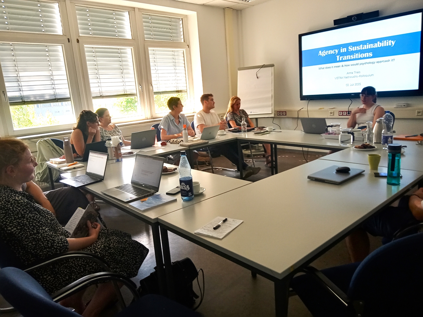 6. VISTRA-Nachwuchstreffen diskutiert grundlegende theoretische Konzepte und praktische Fragen aus den Promotionsprojekten