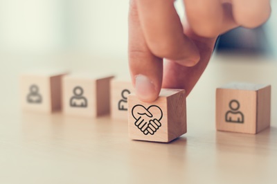 Handlungsoptionen ausloten zum Beispiel bei Studienzweifel Würfel mit Symbolen